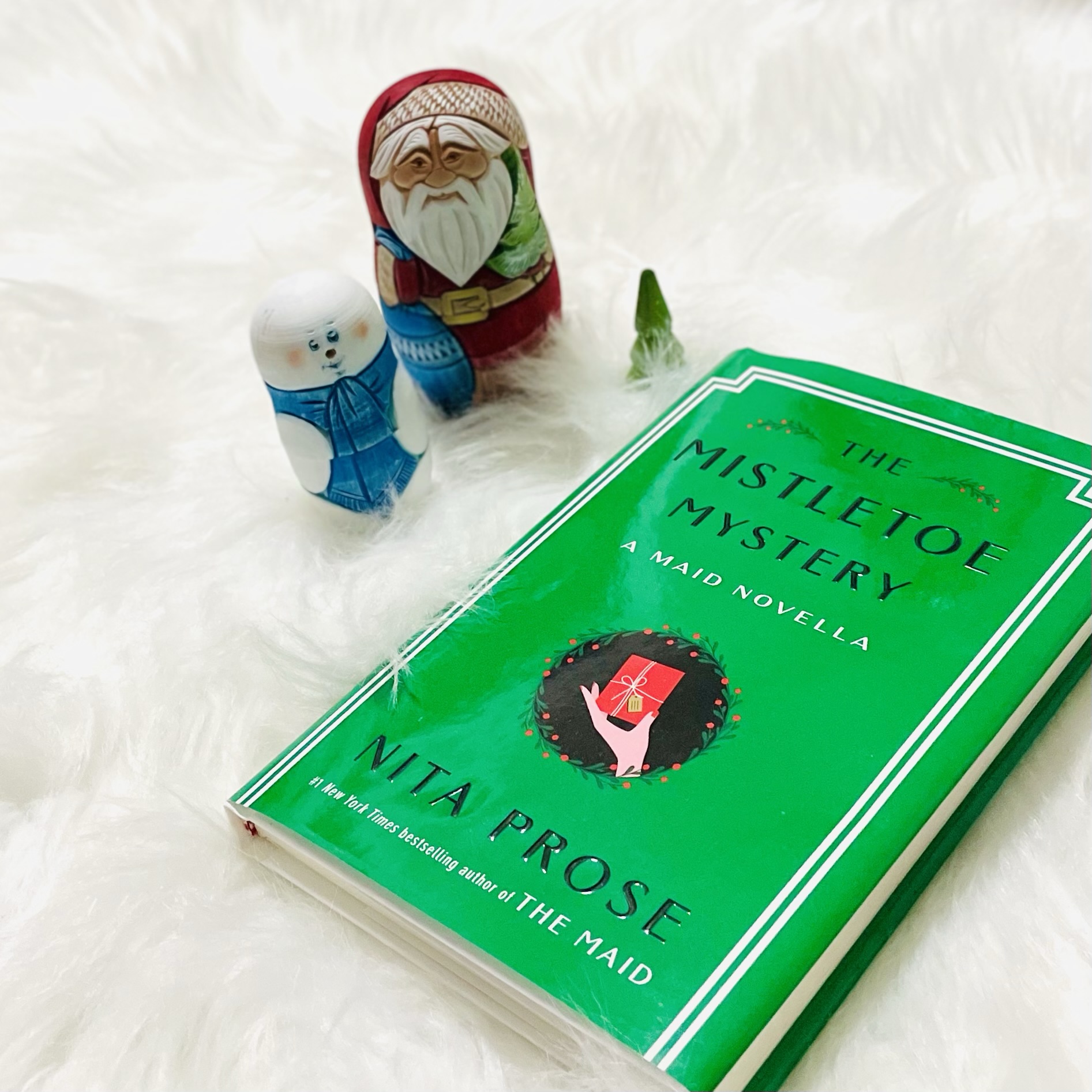 The Mistletoe Mystery: A&nbsp;Mini-Review